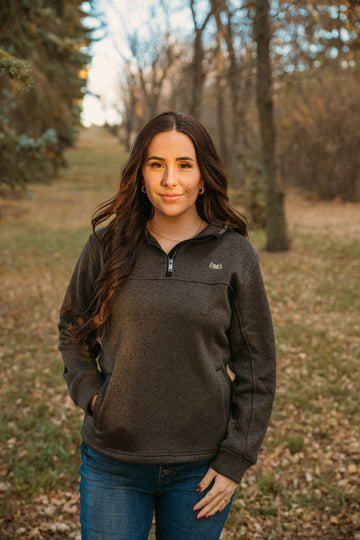 Peak- Charcoal Women’s 1/4 Zip